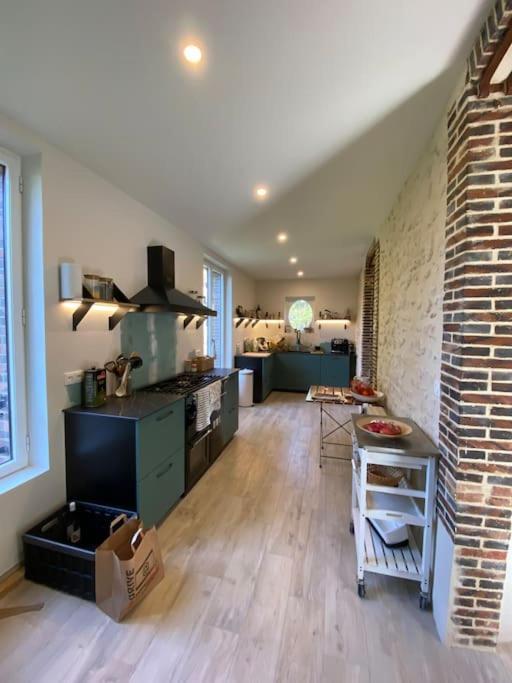 Maison Leocha Sablons-sur-Huisne Extérieur photo